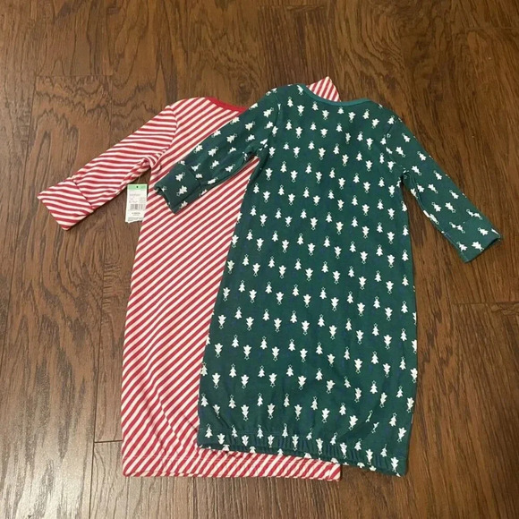 NWT 6-9 Months Little Wonders  Christmas Pajamas Bundle - Picture 2 of 2
